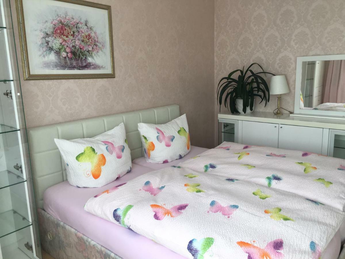 5 Sterne Ferienwohnung Cattaleya エムデン エクステリア 写真